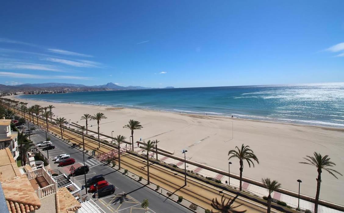 Primera Linea De Mar El Campello Eksteriør billede